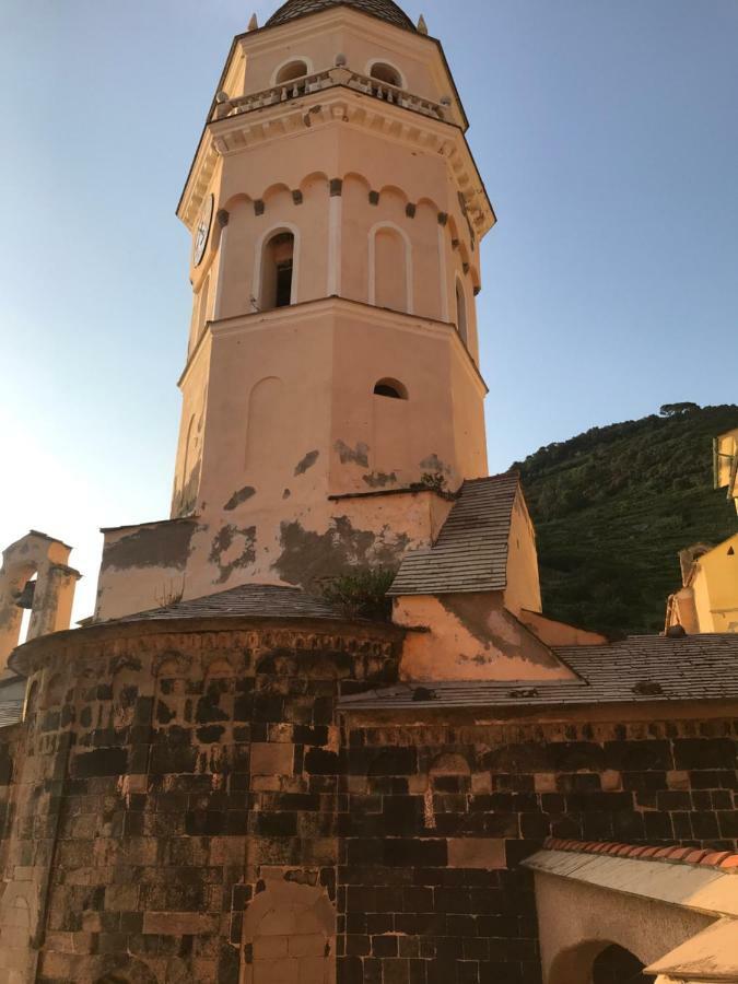 Candidina Vernazza Exterior photo